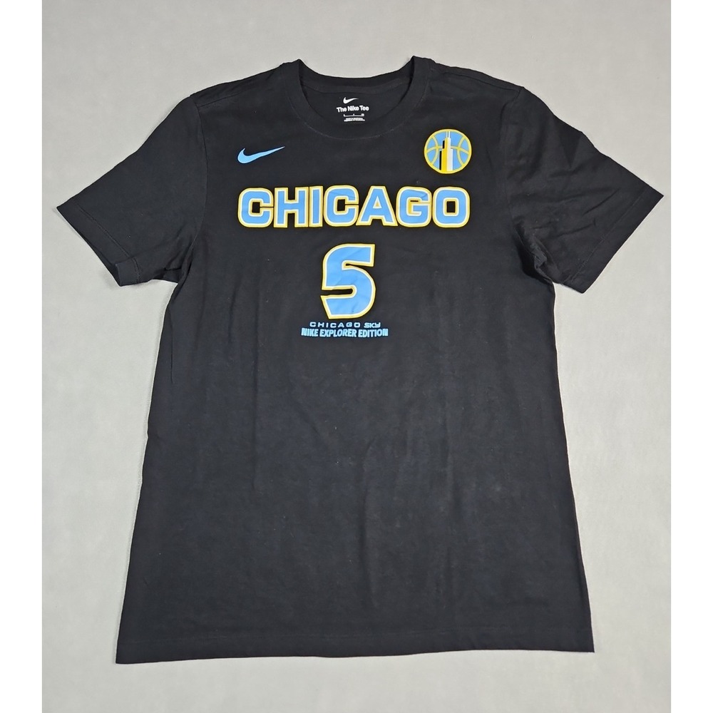 Nike Mens Chicago Sky Angel Reese #5 WNBA Graphic T Shirt Size Small NWOT
